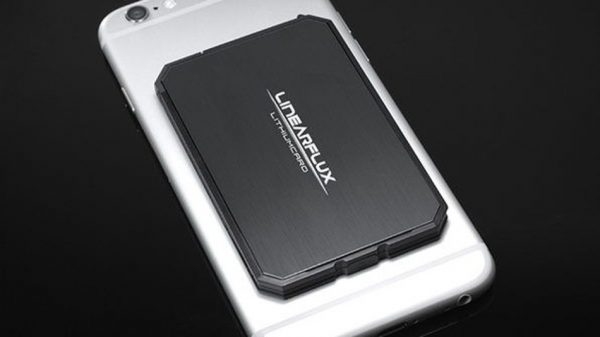 This $20 phone battery fits in your wallet like a credit card