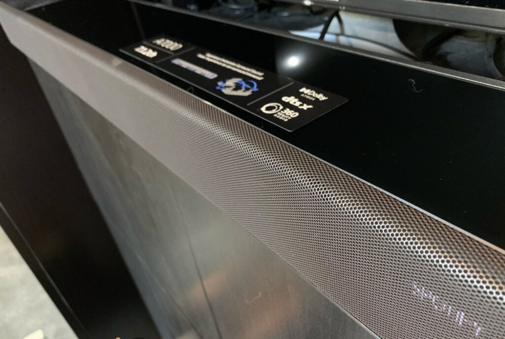 top angle of the Sony HT-A7000 soundbar