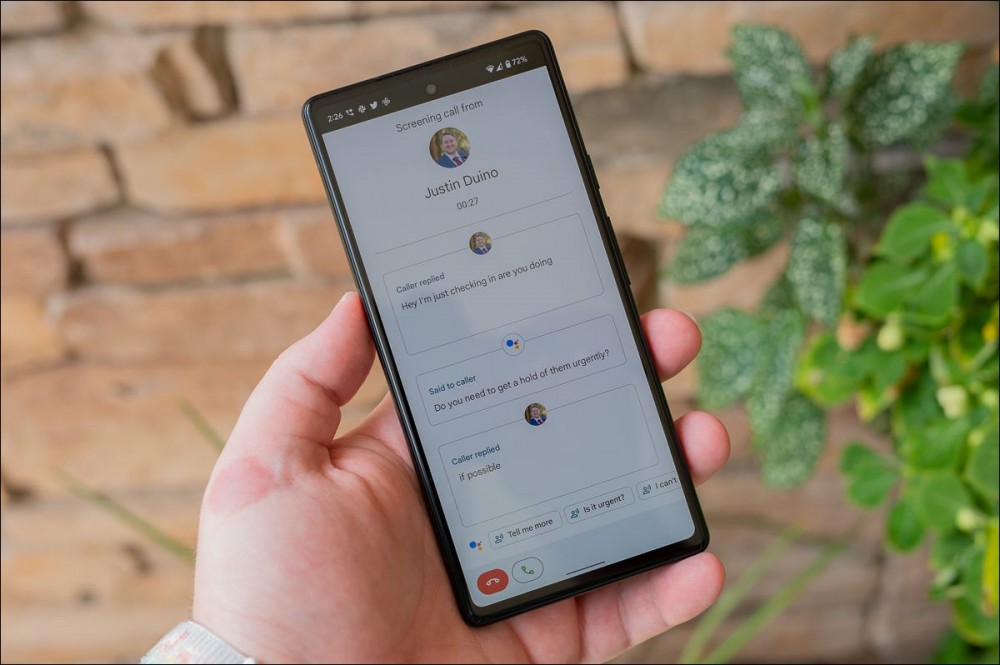 Call Screening Google Assistant feature running on the Google Pixel 6a